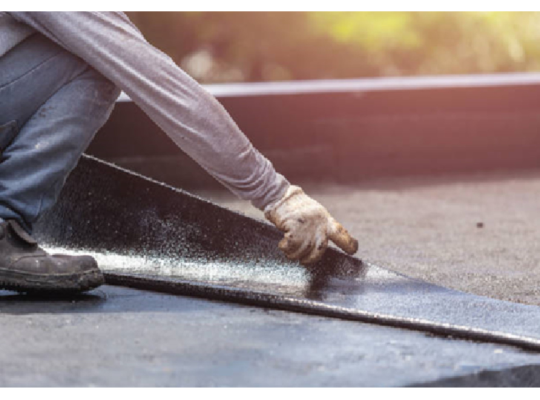L’importance de la qualité de l’étanchéité avant d’installer une toiture végétalisée
